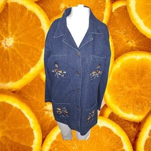 Way to Go Floral‎ Embroidered with Birdhouse Button Up Shirt Size M